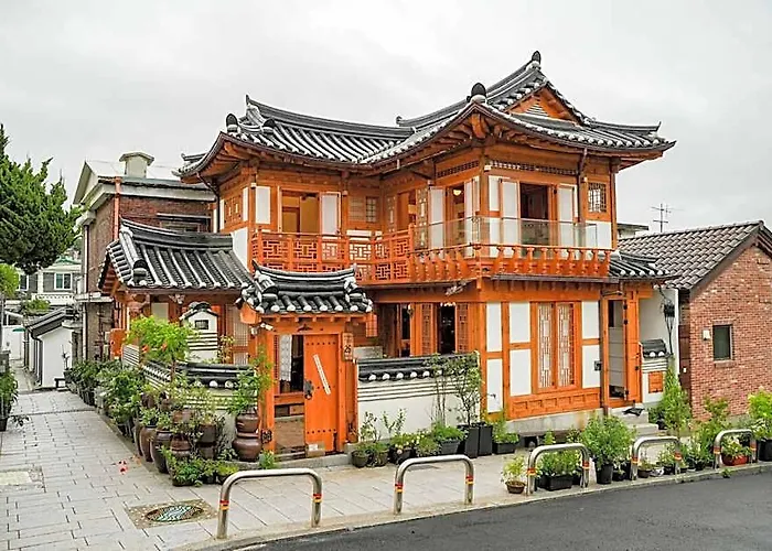 Hotel Arumdaun Hanok Yuju 3*
