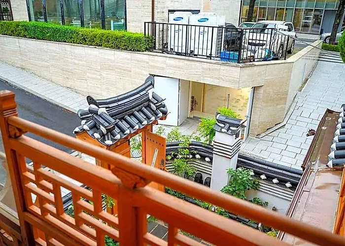 Hotel Arumdaun Hanok Yuju 3*