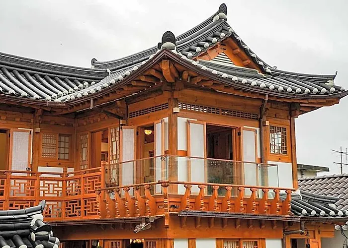 Arumdaun Hanok Yuju 3*