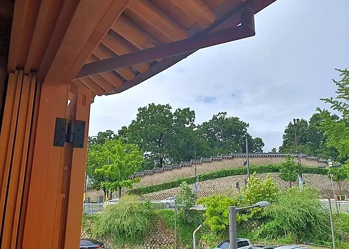 Arumdaun Hanok Yuju Hotel